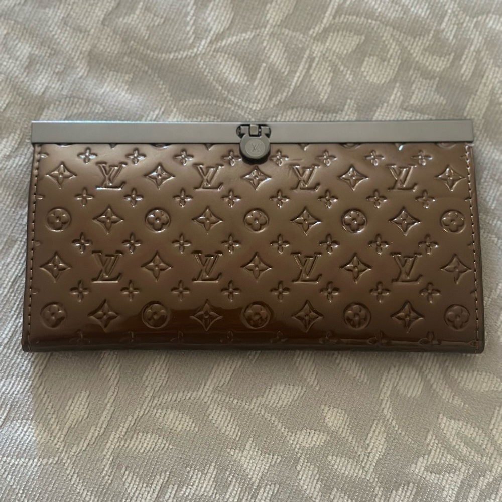 Louis Vuitton Wallet